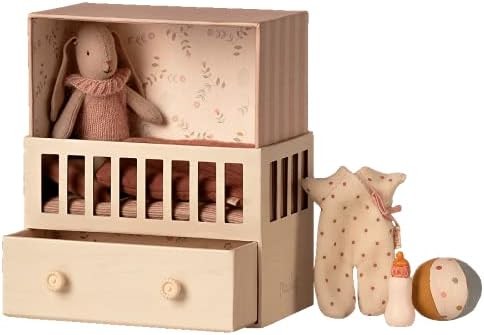 Maileg Baby Room mit Micro Kaninchen, rosa