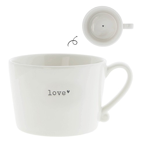 Bastion Collections Cup White / LOVE in black